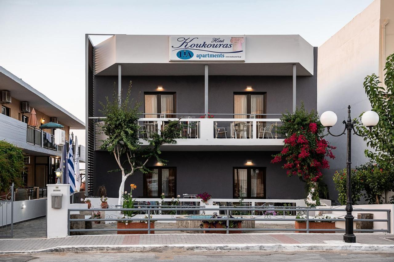 Lia Beachfront Apartments Stalós Exterior foto